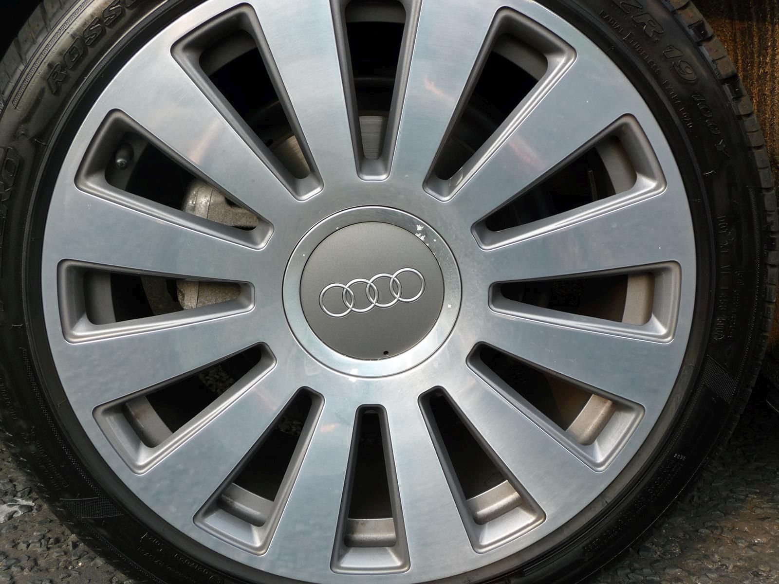 used car leasing in the UK image of car