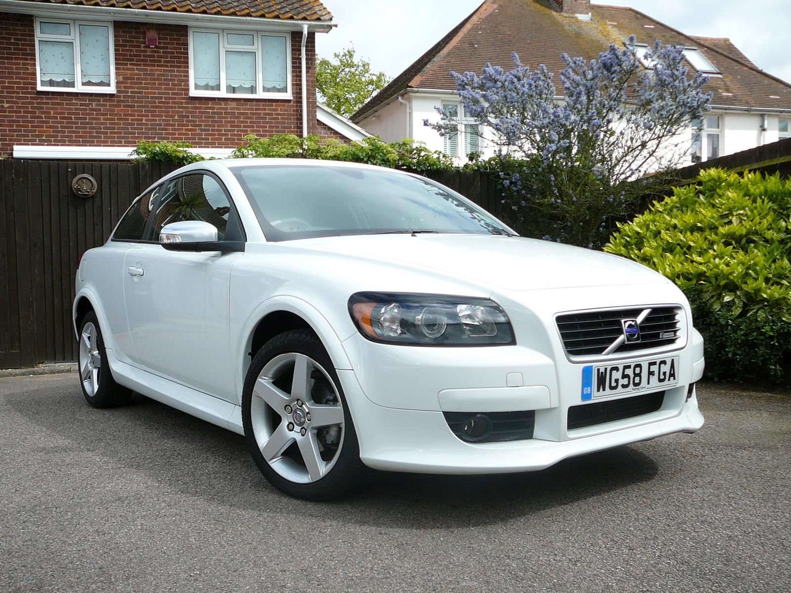 used car leasing in the UK image of car